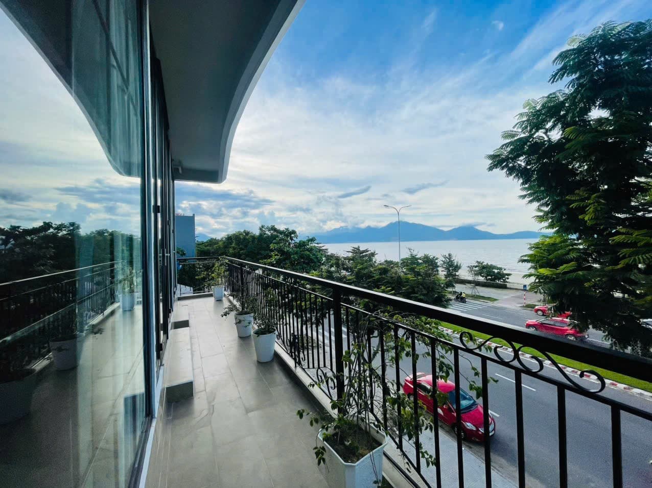 Beautiful New Apartment With Direct Sea View — Studio fully furnished (photo 3)