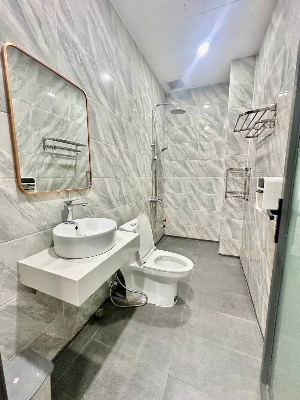 2 Bedrooms Apartment in Ngu Hanh Son Area — 2BR fully furnished (photo 8)