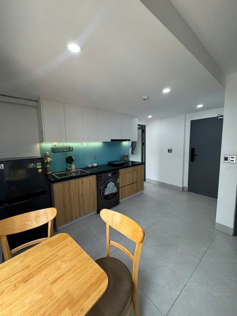 1-BEDROOM APARTMENT IN AN THUONG AREA — 1BR fully furnished (photo 6)